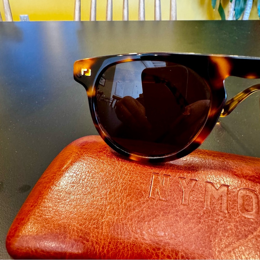 Studio Nymos Tortoise Shell Sunglasses - Picture 5 of 9